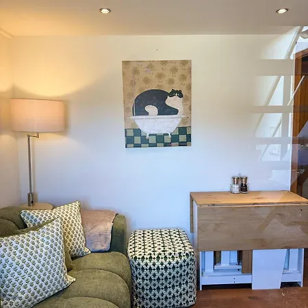 Gasthof 3 Bed Stunning Mazot Slopeside Newly Renovated Corbés