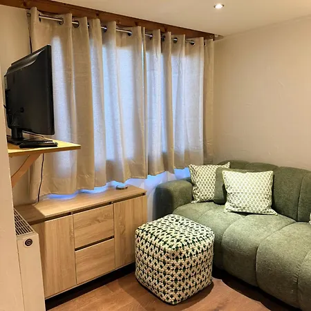 3 Bed Stunning Mazot Slopeside Newly Renovated Kro *