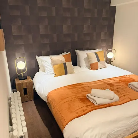 3 Bed Stunning Mazot Slopeside Newly Renovated Gasthof Corbés